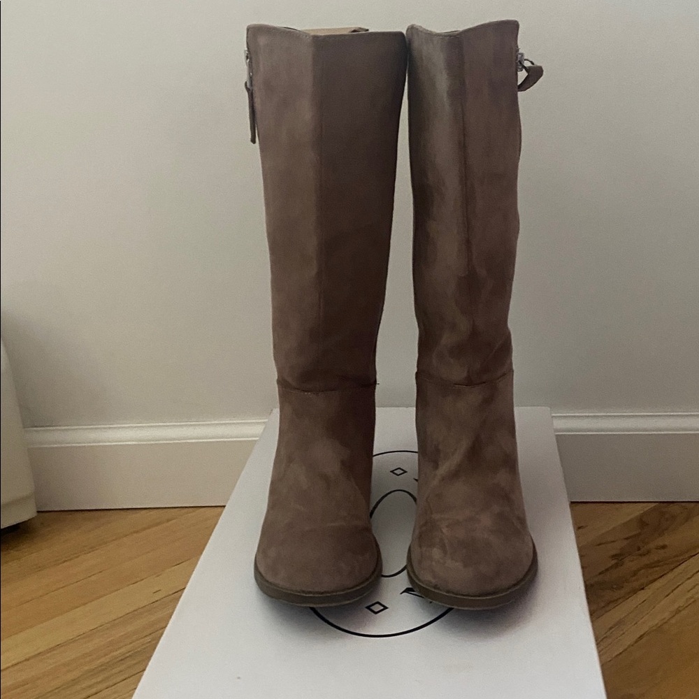 Steve Madden Girls Size 4 Brown Boots